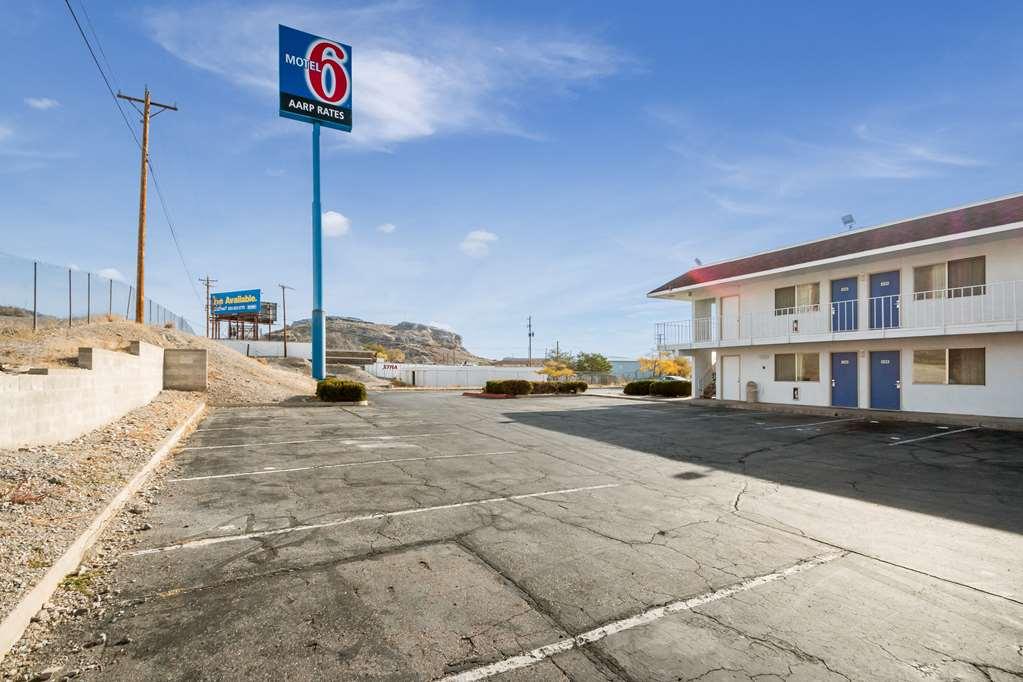 Motel 6 Уэндовер Экстерьер фото